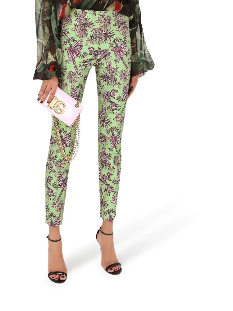 ( New Season ) Dolce & Gabbana DG Logo Chained Crossbody Bag - Pink 5 ( New Season ) Dolce & Gabbana DG Logo Chained Crossbody Bag - Pink - Image 5