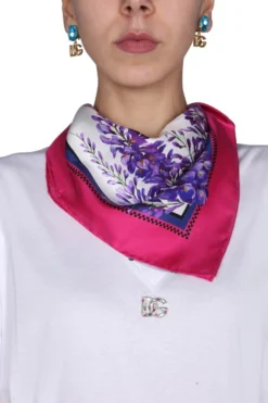 ( New Season ) Dolce & Gabbana Logo Embellished Crewneck T-Shirt - White 7 ( New Season ) Dolce & Gabbana Logo Embellished Crewneck T-Shirt - White -Cheap Vestureo Store 2f8dd1dfa61d16477597fd511006bcd3