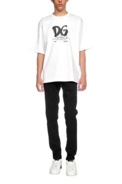 Dolce & Gabbana Rear Logo Plaque Jeans - Black 8 Dolce & Gabbana Rear Logo Plaque Jeans - Black -Cheap Vestureo Store 95ddad3e693703deb4b55c8bc1cd8a59