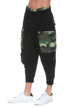 ( New Season ) Dolce & Gabbana Camouflage Pocket Drawstring Pants - Black 8 ( New Season ) Dolce & Gabbana Camouflage Pocket Drawstring Pants - Black -Cheap Vestureo Store af4183335d198b498601f0e0a84932d2