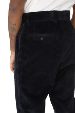 Dolce & Gabbana Corduroy Slim-Fit Trousers - Navy 9 Dolce & Gabbana Corduroy Slim-Fit Trousers - Navy -Cheap Vestureo Store d80e4dc42818edf2367b3f35f1ded266